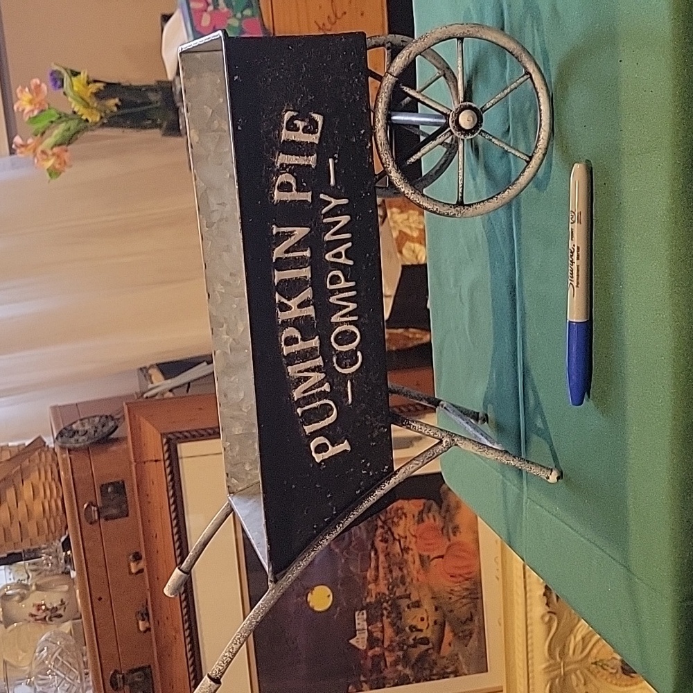 Pumpkin Pie Company Decorative Cart, Autumn Decor EUC - Picture 6 of 6